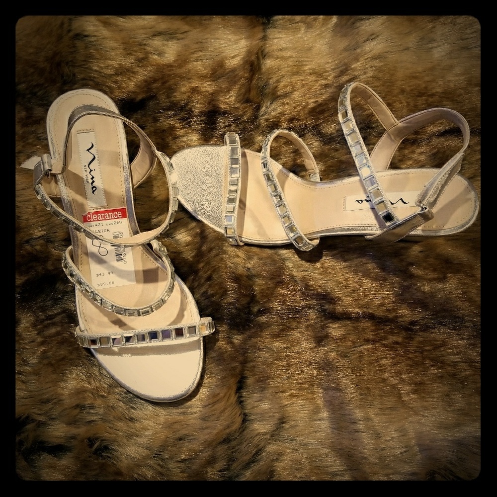 Women's Nina wedges, new with tags